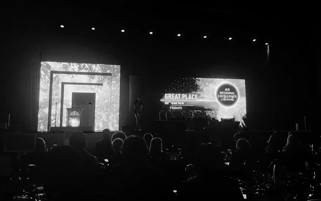 10 Decisions That Shape Large-Scale Conference Production (1,000+ Attendees)